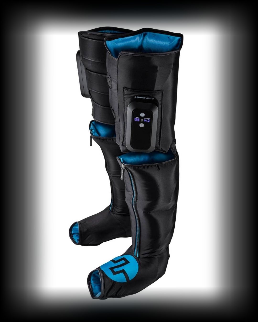 Botas de compressão COMPEX AYRE em uso para recuperação muscular das pernas após treino